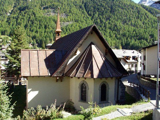 St Peter's English Church
