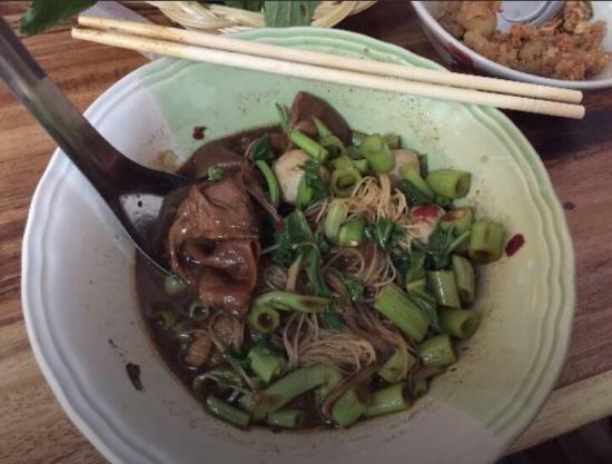 Mae Yui Boat Noodle
