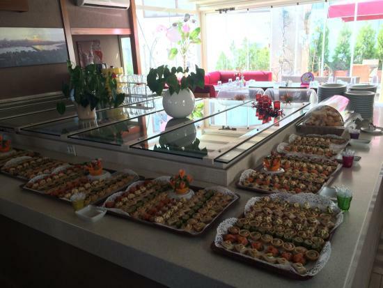 Vardar Terrace Restaurant & Bar
