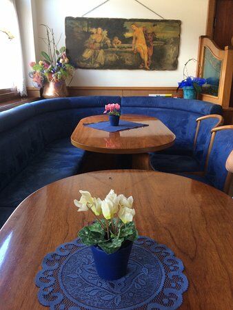 Blu Bar