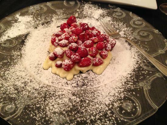 Luca's Restaurant