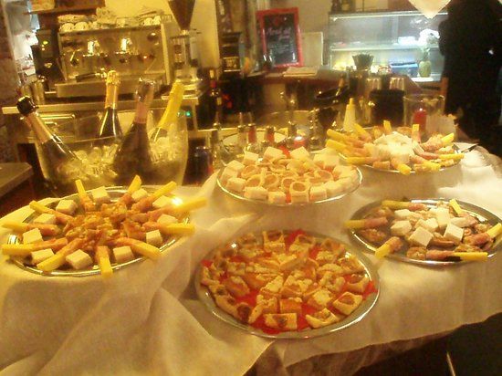 Rivamancina Appetizers and Cocktails Bar