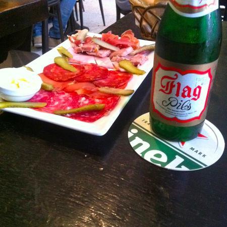 Bar du Titan