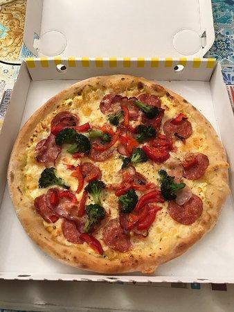 Call A Pizza