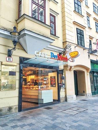 Cafe Der Mann