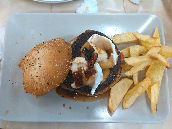 Café Bar Mega