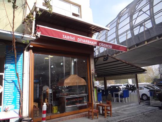 Tarihi diyarbakir cigercisi