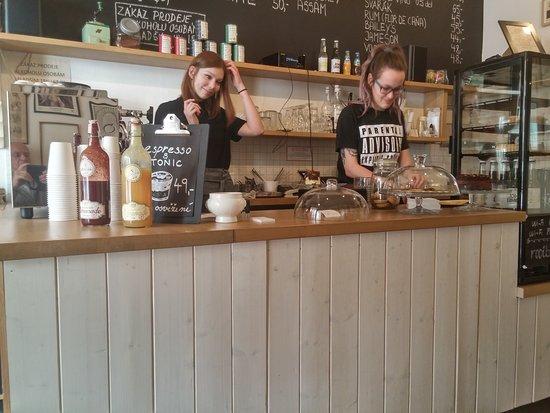 Coffee Break & Cake