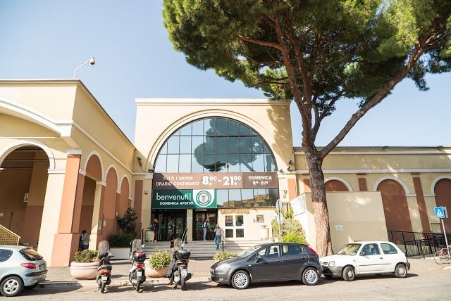 Centro Commerciale Auchan Casal Bertone
