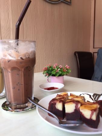 Sweet'n Treats COFFEE