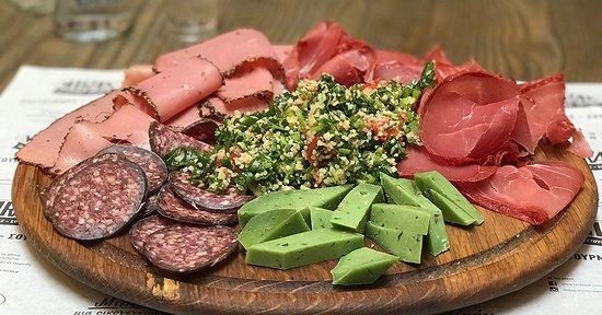 Miran Deli