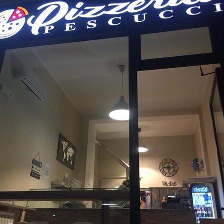 Pizzeria Pescucci