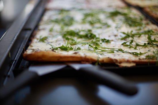 Pizza Di Loretta