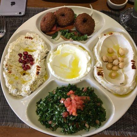 Nadimo's Lebanese Restaurant