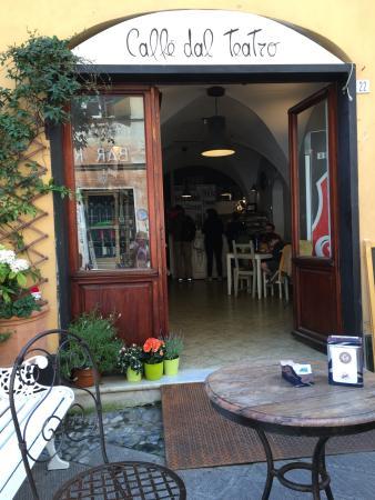 Caffè dal teatro