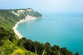 Spiaggia Mezzavalle