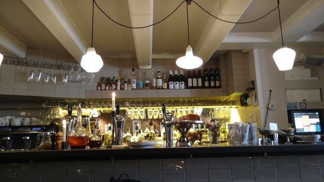 Bar Moustache