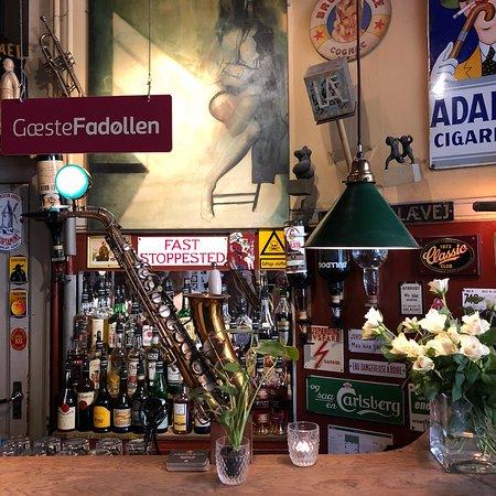 Palae Bar