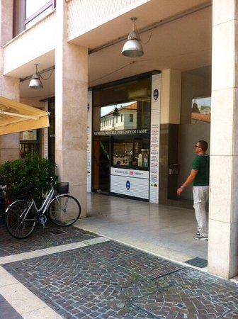 Bottega del Caffe
