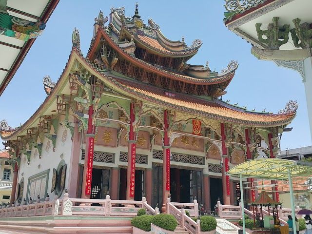 Tempio Wat Poe Man Khunaram