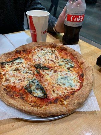 Pomodoro Pizza