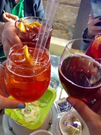Eos wine bar