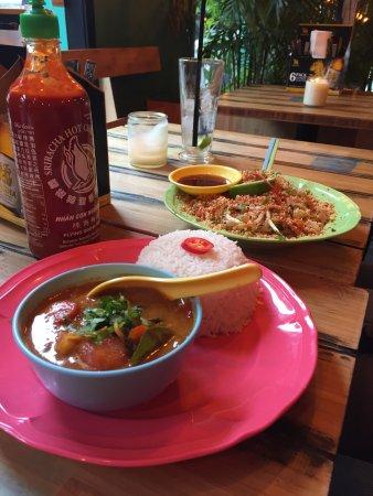 Soi 74 Thai Food Cafe