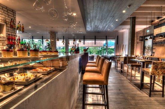 Bistro54