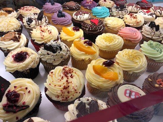 Lola's Cupcakes