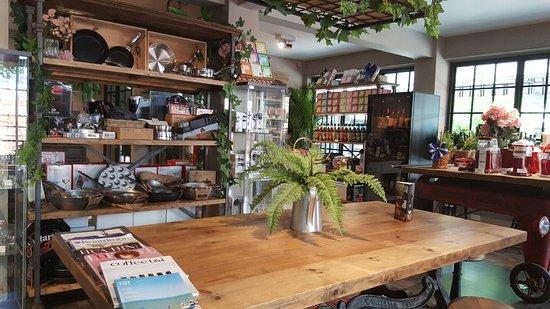 Great Earth CafeTeaRia