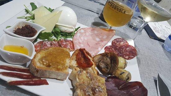 Aperiwine