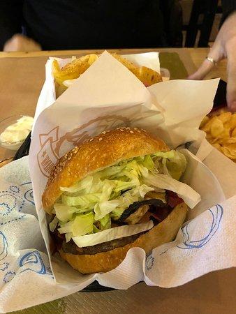 Juras Food & Drink