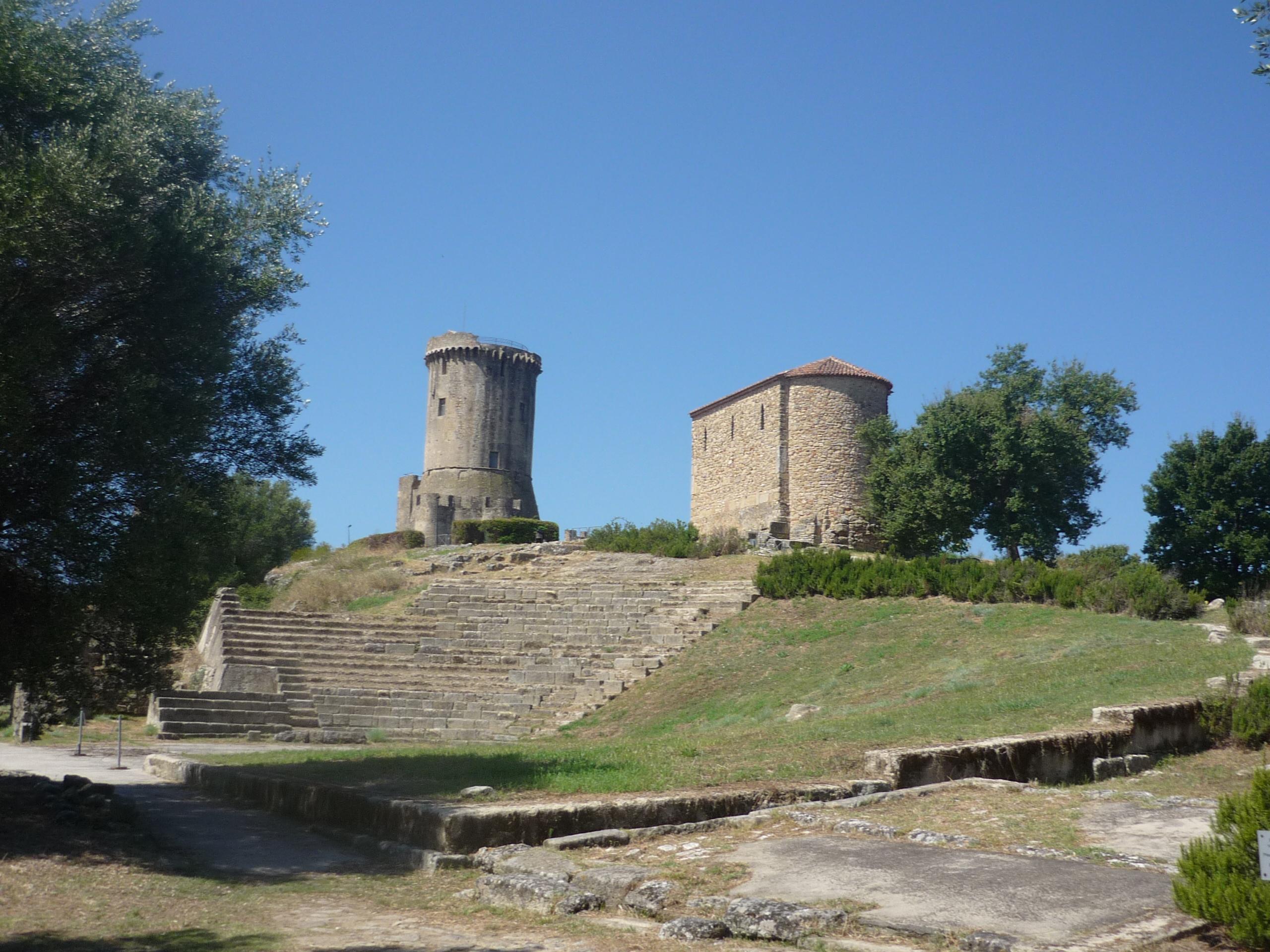 Teatro Greco di Velia-Elea