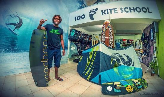 100 Feet Kite School
