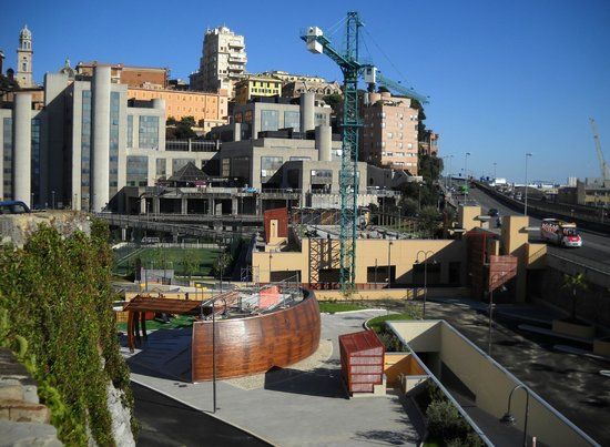 Piazza Sarzano