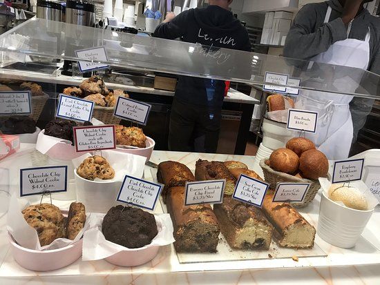 Levain Bakery