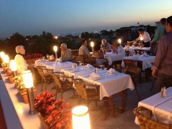 Kosk 2 Restaurant And Cafe