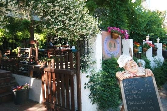 Mor Salkim Restaurant