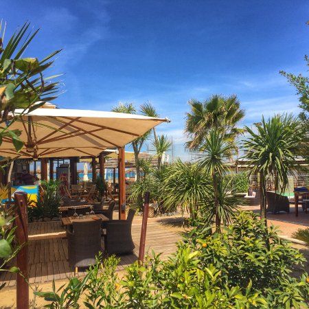 Tinharè Beach Bar