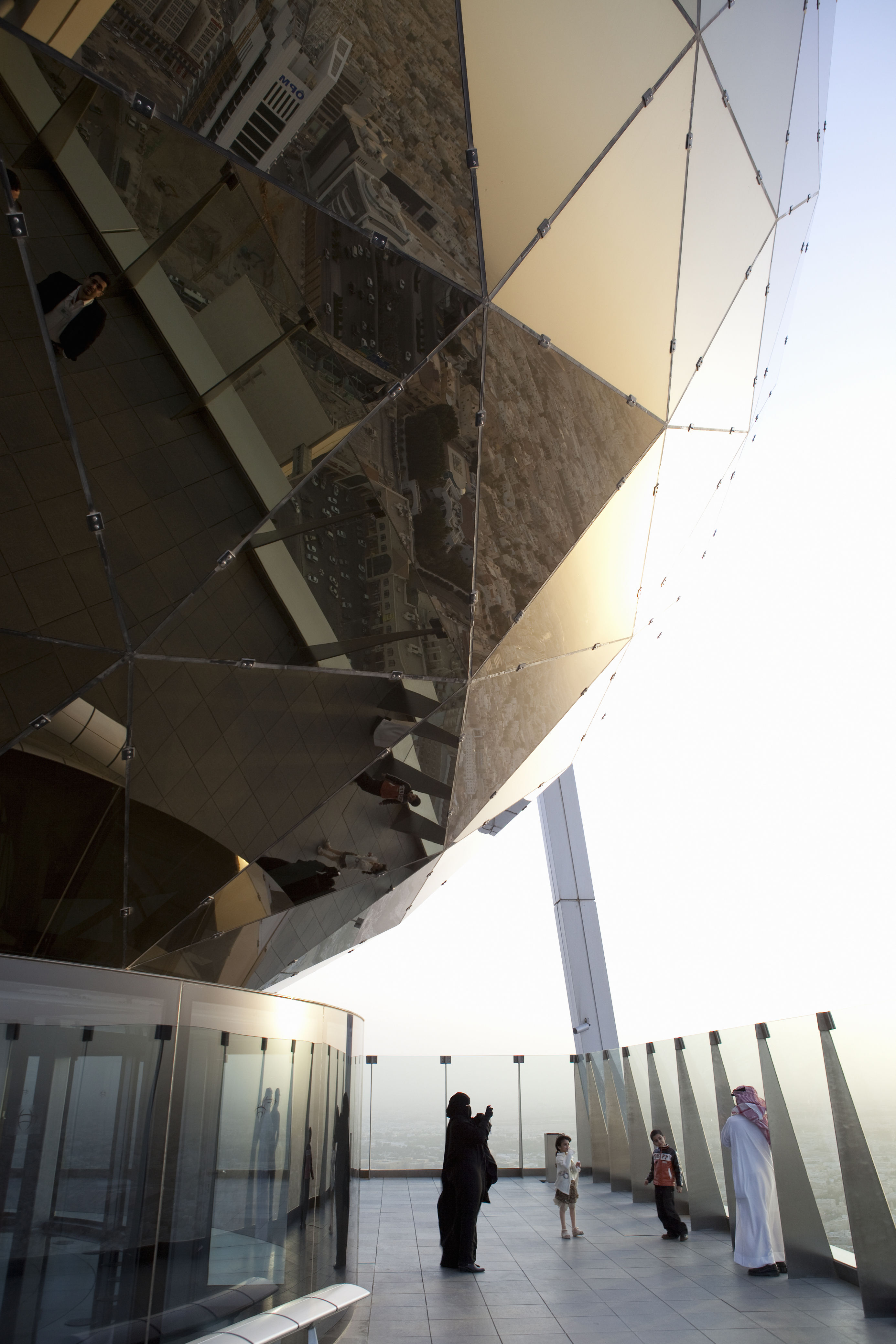 Globe Experience