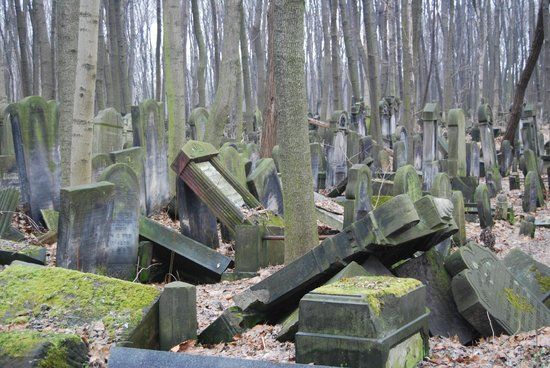 Cimitero Ebraico di Varsavia