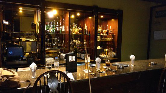 Marbles Lobby Bar